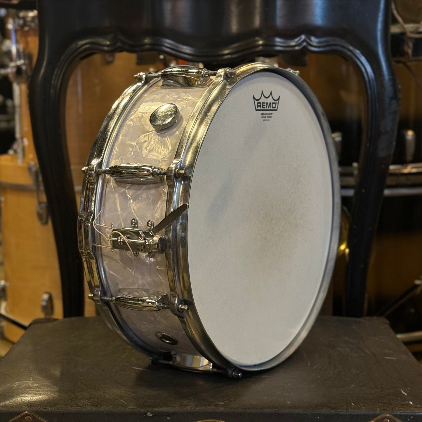 VINTAGE 1960's Gretsch 5.5x14 Renown Model Snare Drum in White Marine Pearl