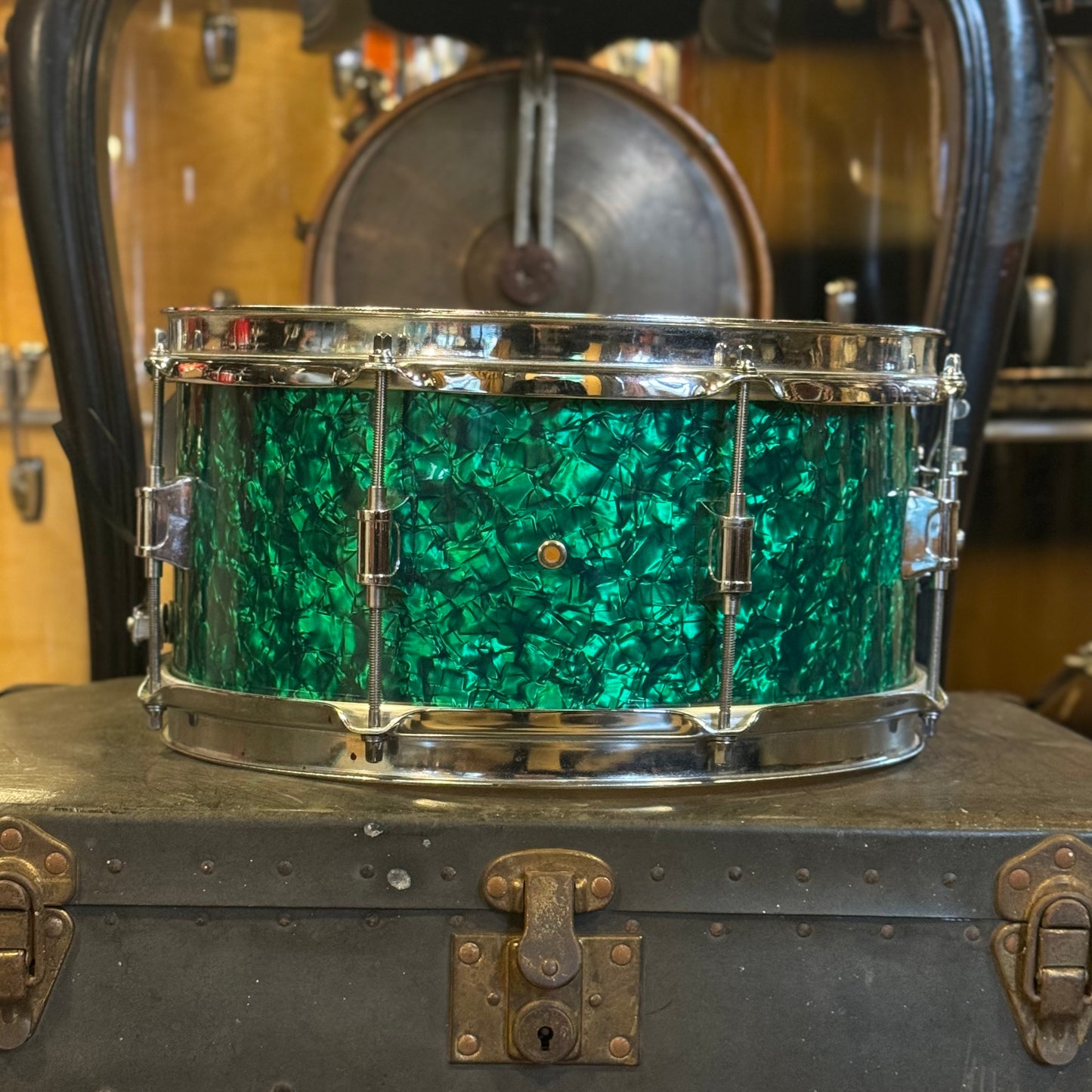 USED MIJ 6.5x13 Snare Drum in Green Diamond Pearl