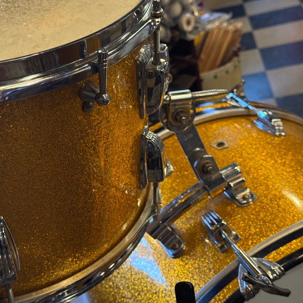 VINTAGE 1965-1966 One-Owner Ludwig Super Classic Outfit in Gold Sparkle w/ Supraphonic & Hardware - 14x22, 9x13, 16x16, 5x14