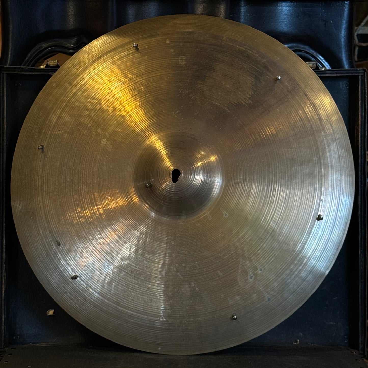 VINTAGE 1950's A. ZIldjian Small Stamp Ride 20" Cymbal w/ Seven Rivets - 2290g