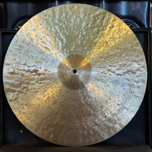 USED 1990's Paiste 20" Signature Traditional Medium Ride - 2178g