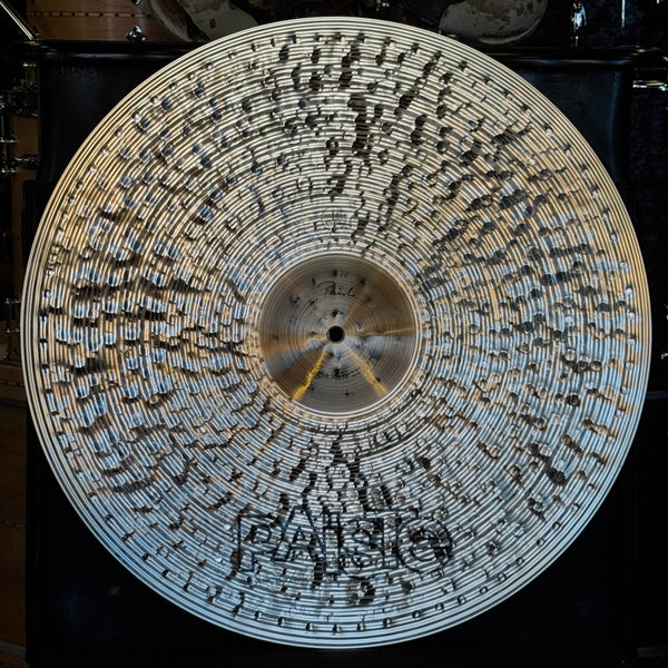 NEW Paiste 22" Signature Traditionals Light Ride - 2516g