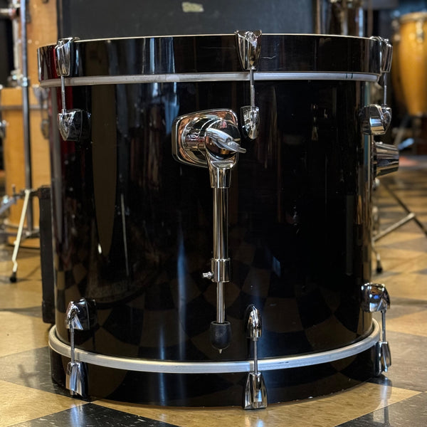 USED Yamaha Stage Custom 15x18 Bass Drum in Black Gloss