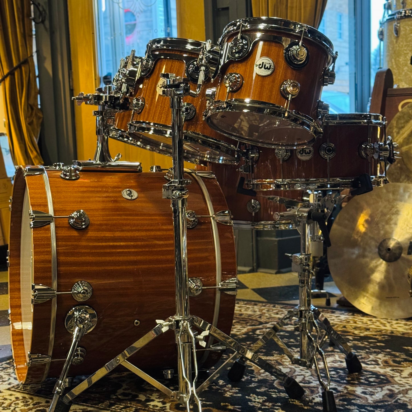 Walfredo Reyes Collection DW Collectors Cherry Mahogany Drum Set in Natural Gloss over Mahogany Veneer - 18x23, 8x10, 9x12, 9x13, 12x14, 14x16 + 6.5x14 Snare Drum