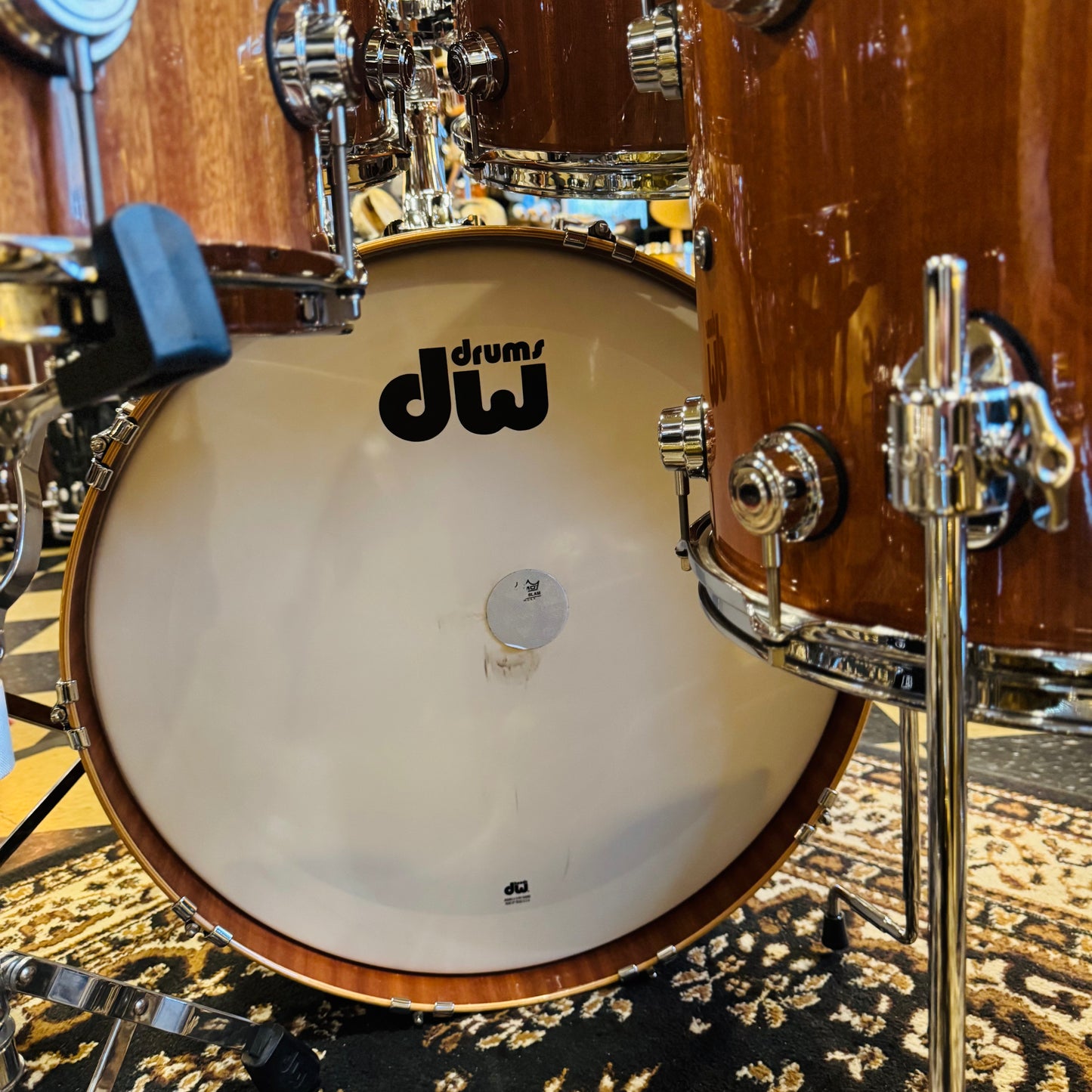 Walfredo Reyes Collection DW Collectors Cherry Mahogany Drum Set in Natural Gloss over Mahogany Veneer - 18x23, 8x10, 9x12, 9x13, 12x14, 14x16 + 6.5x14 Snare Drum
