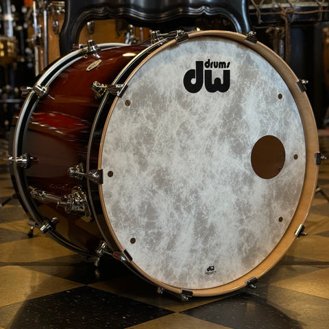 USED DW Design 18x22 Bass Drum in Tobacco Burst