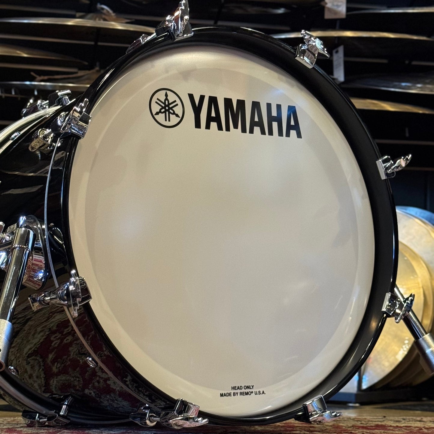 Open Box Yamaha Absolute Hybrid Maple 18x14 Bass Drum in Solid Black (AMB1814-SOB)