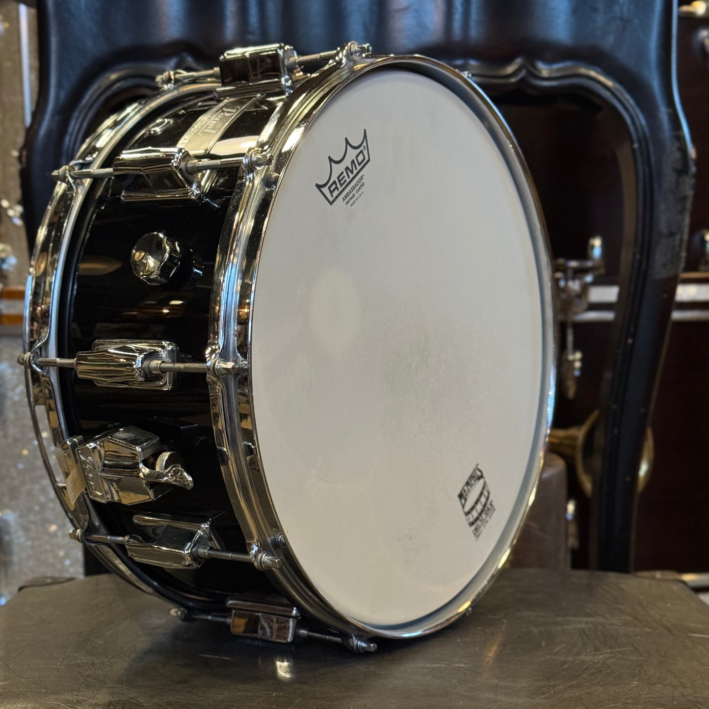 VINTAGE 1984 Pearl 6.5x14 MX Series Maple Snare Drum in Black