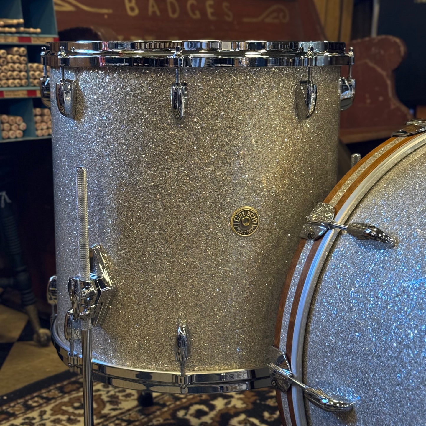 NEW Gretsch USA Custom in Silver Glass Glitter w/ Satin Mahogany Bass Drum Hoops - 14x22, 9x13, 16x16