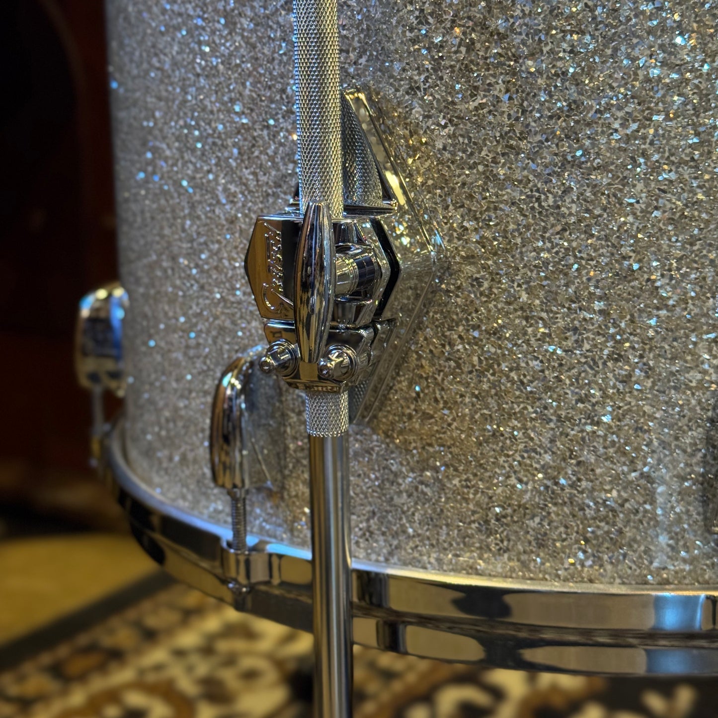 NEW Gretsch USA Custom in Silver Glass Glitter w/ Satin Mahogany Bass Drum Hoops - 14x22, 9x13, 16x16