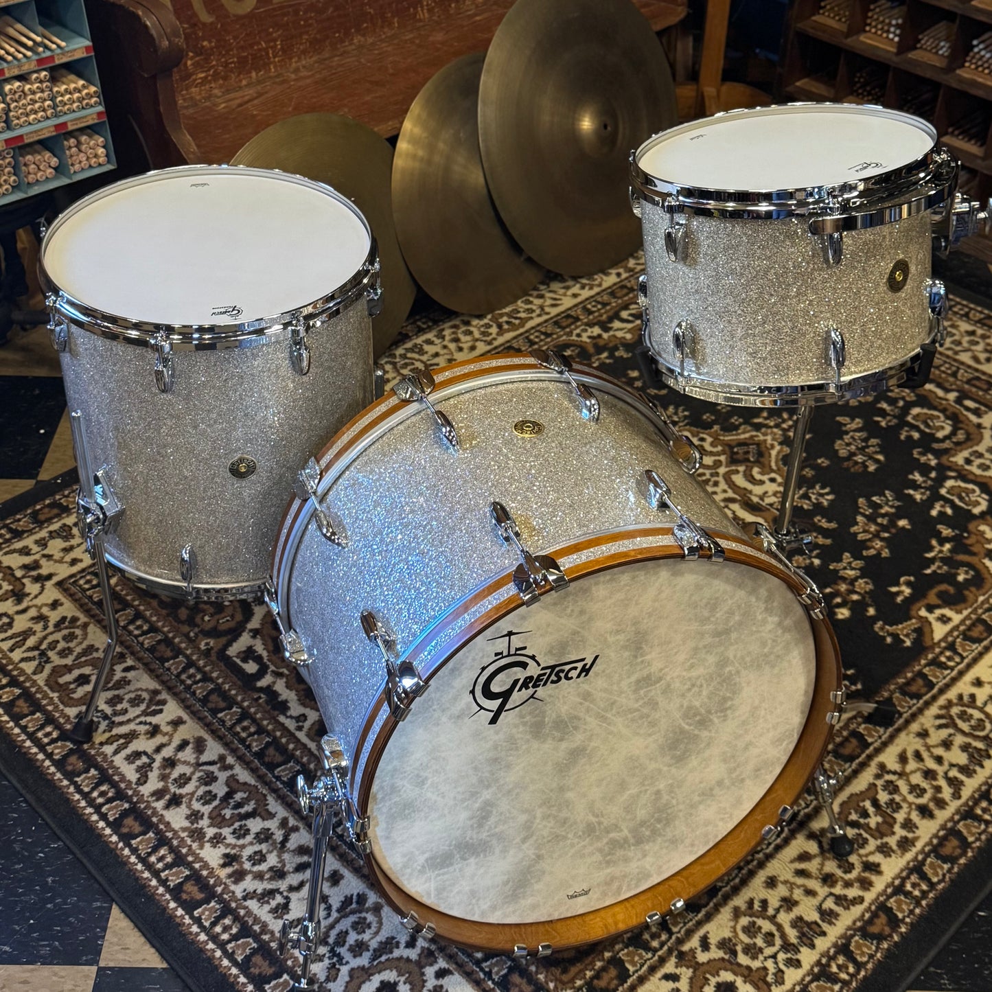 NEW Gretsch USA Custom in Silver Glass Glitter w/ Satin Mahogany Bass Drum Hoops - 14x22, 9x13, 16x16