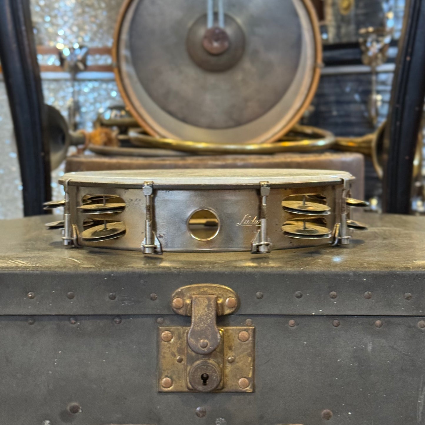 VINTAGE 1960's Ludwig Aluminum Tambourine - 10"