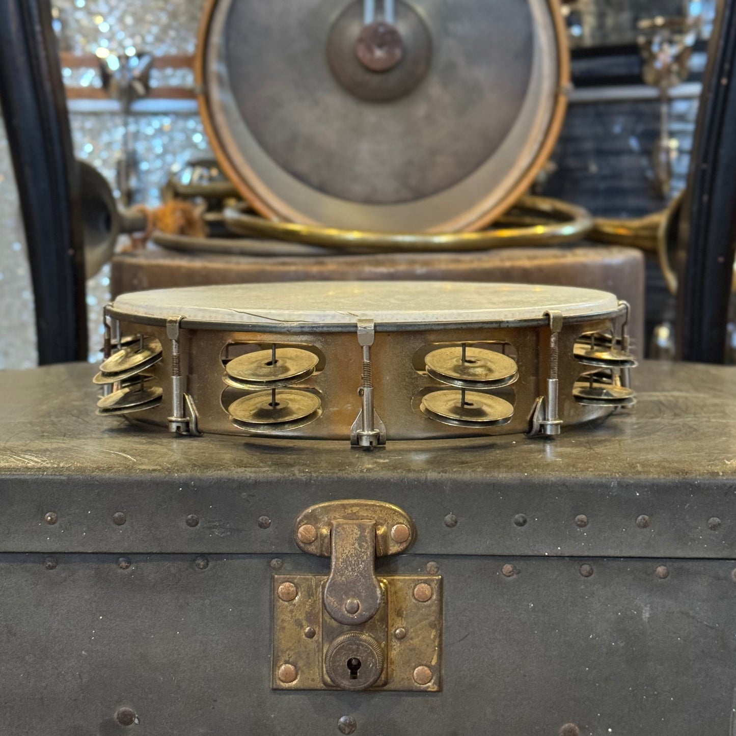 VINTAGE 1960's Ludwig Aluminum Tambourine - 10"