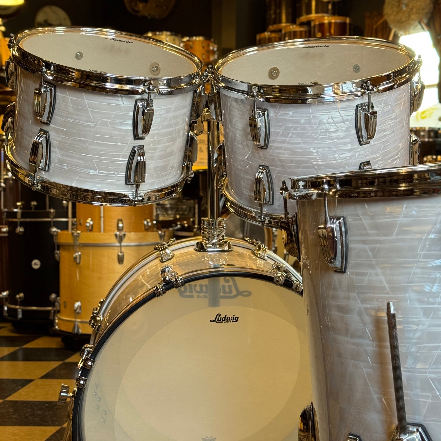 USED Ludwig Classic Maple Drum Set in Vintage White Marine - 14x20, 8x12, 9x13, 16x16
