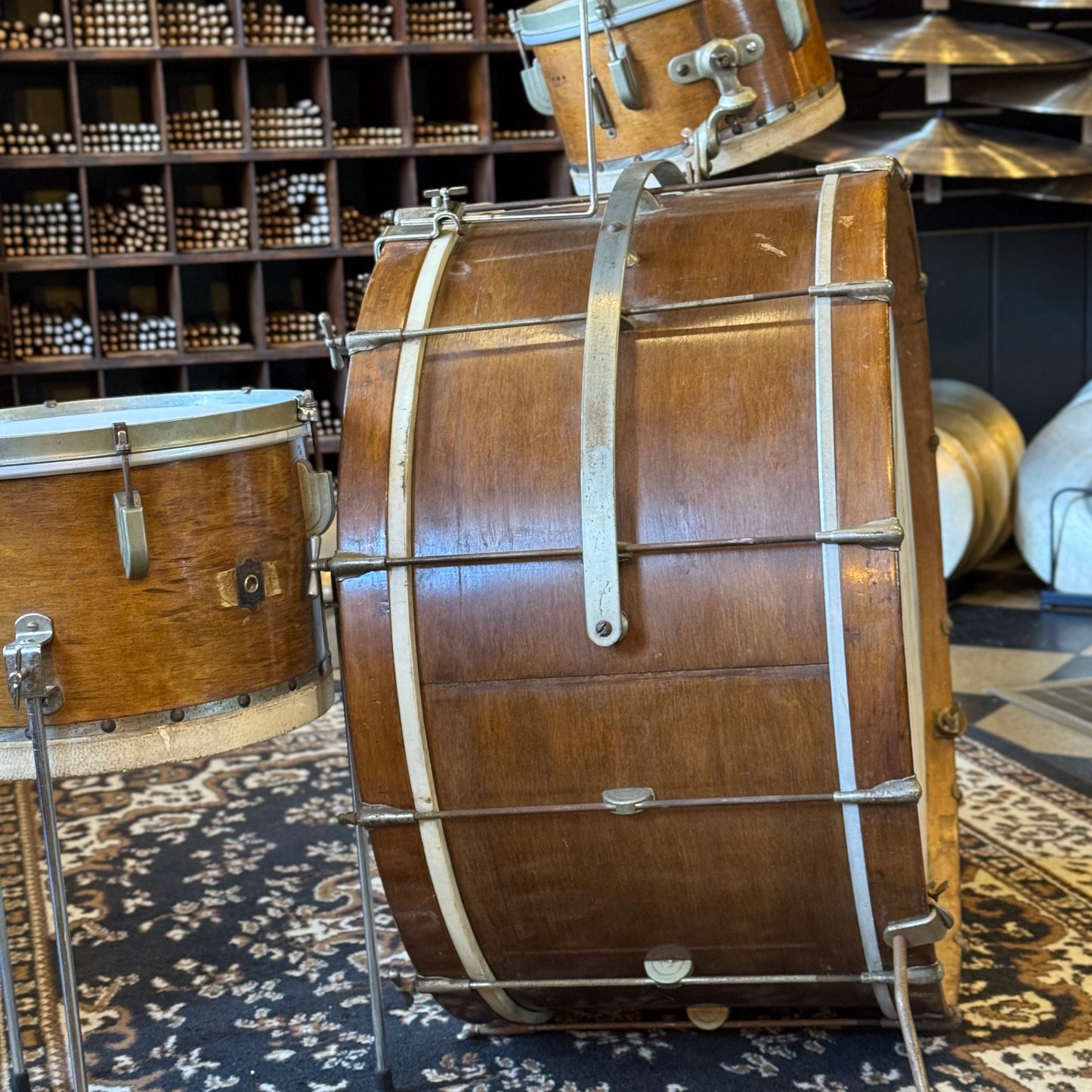 VINTAGE 1940's Leedy Trap Kit in Natural Mahogany