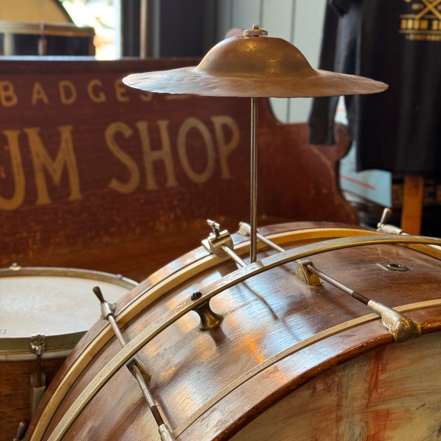 VINTAGE 1940's Leedy Trap Kit in Natural Mahogany