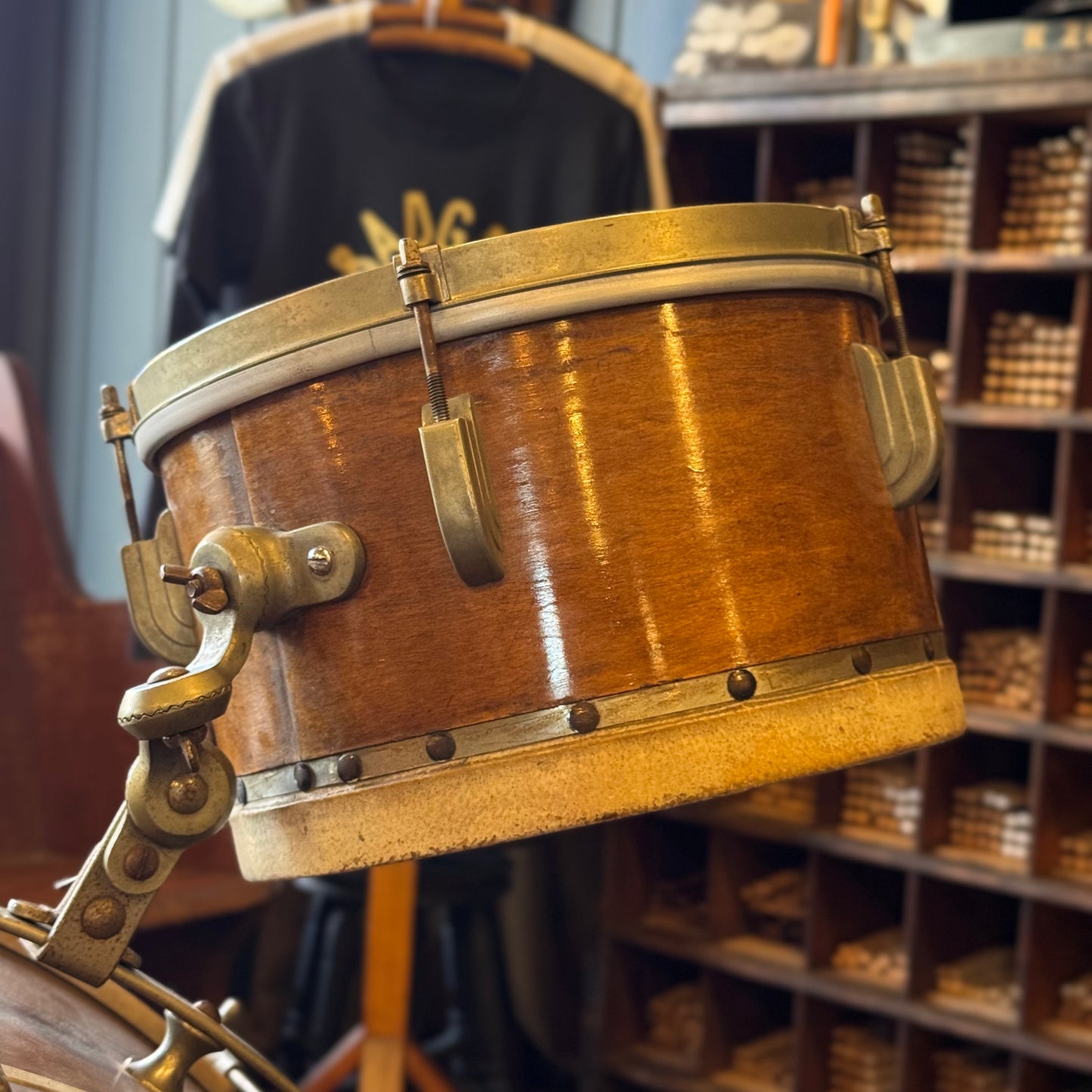 VINTAGE 1940's Leedy Trap Kit in Natural Mahogany