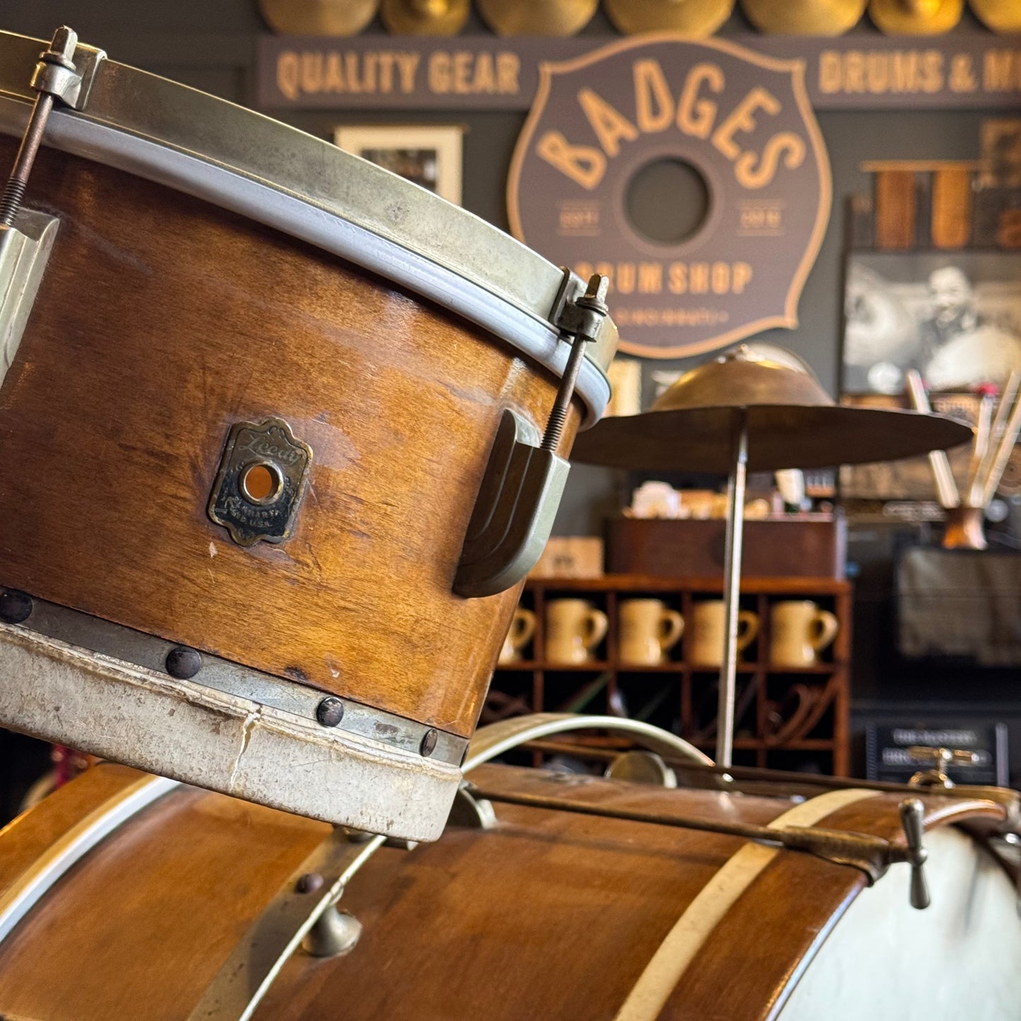 VINTAGE 1940's Leedy Trap Kit in Natural Mahogany