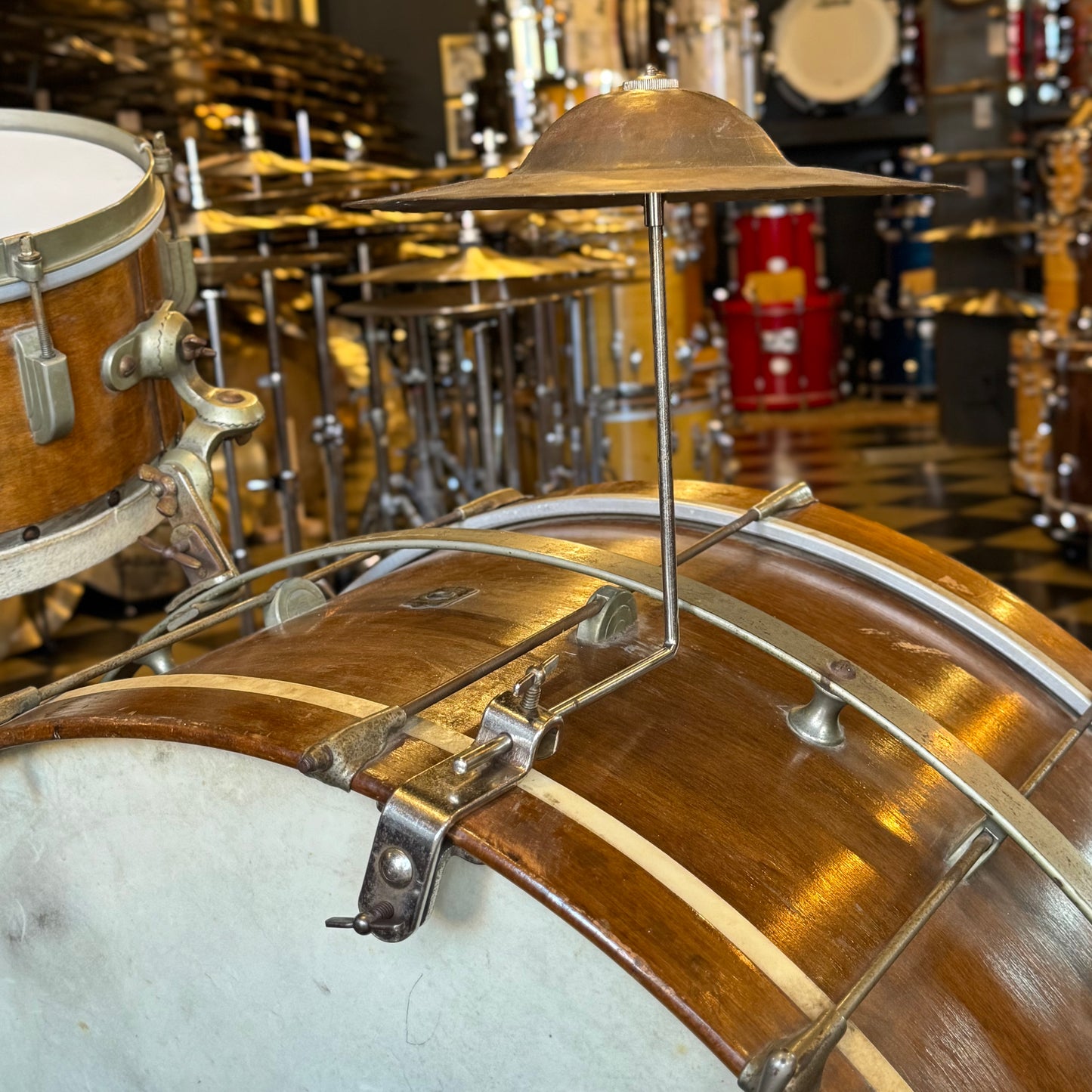 VINTAGE 1940's Leedy Trap Kit in Natural Mahogany