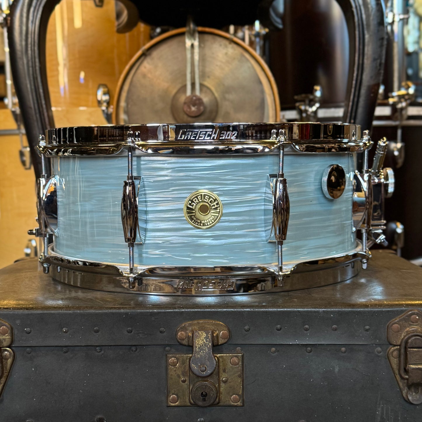 NEW Gretsch 5.5x14 Broadkaster in Vintage White Oyster w/ Micro Sensitive Throw-Off & Tone Control
