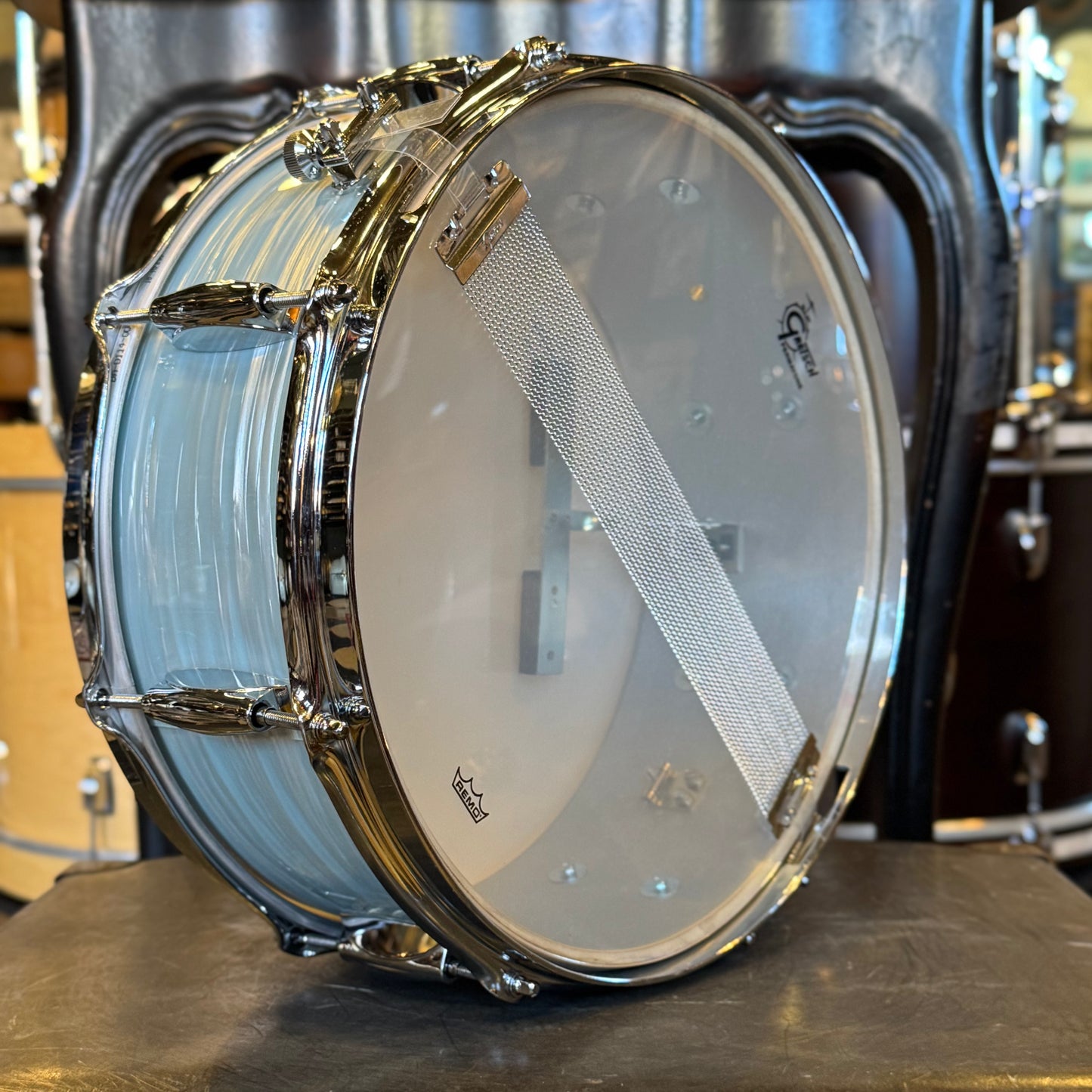 NEW Gretsch 5.5x14 Broadkaster in Vintage White Oyster w/ Micro Sensitive Throw-Off & Tone Control
