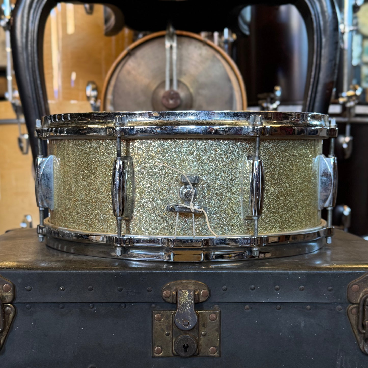 VINTAGE 1954-1957 Gretsch 5.5x14 Round Badge "Name Band" 3ply Snare Drum in Peacock Sparkle