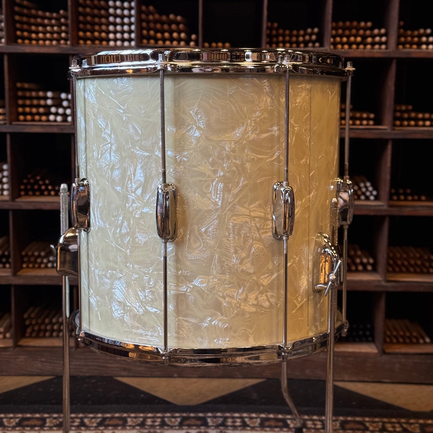 VINTAGE 1970's Slingerland 14x14 Stage Band Floor Tom in White Marine Pearl