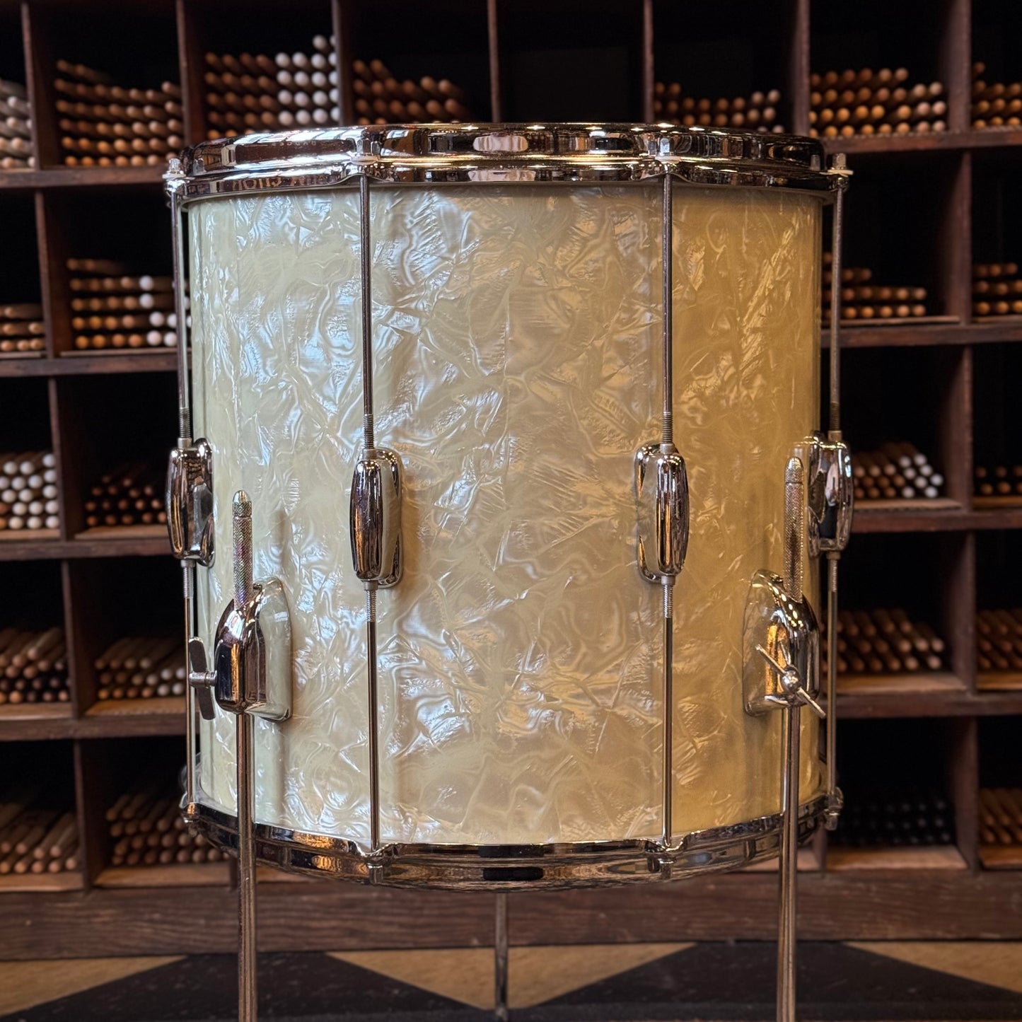 VINTAGE 1970's Slingerland 14x14 Stage Band Floor Tom in White Marine Pearl