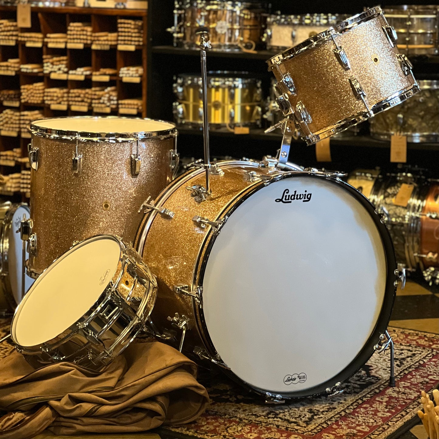 VINTAGE 1964 Ludwig Super Classic Outfit in Champagne Sparkle w/ Matching LM400 Supraphonic and Bags - 14x22, 9x13, 16x16, 5x14