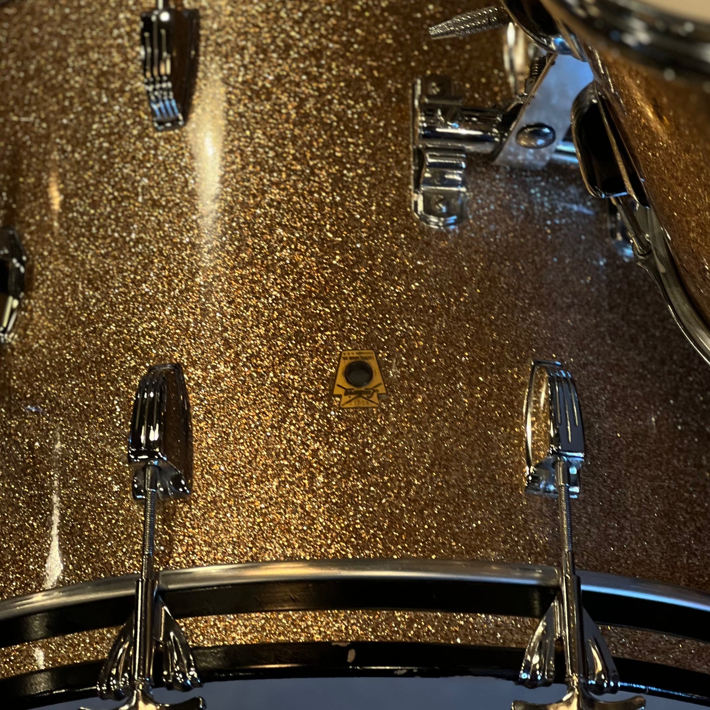 VINTAGE 1964 Ludwig Super Classic Outfit in Champagne Sparkle w/ Matching LM400 Supraphonic and Bags - 14x22, 9x13, 16x16, 5x14