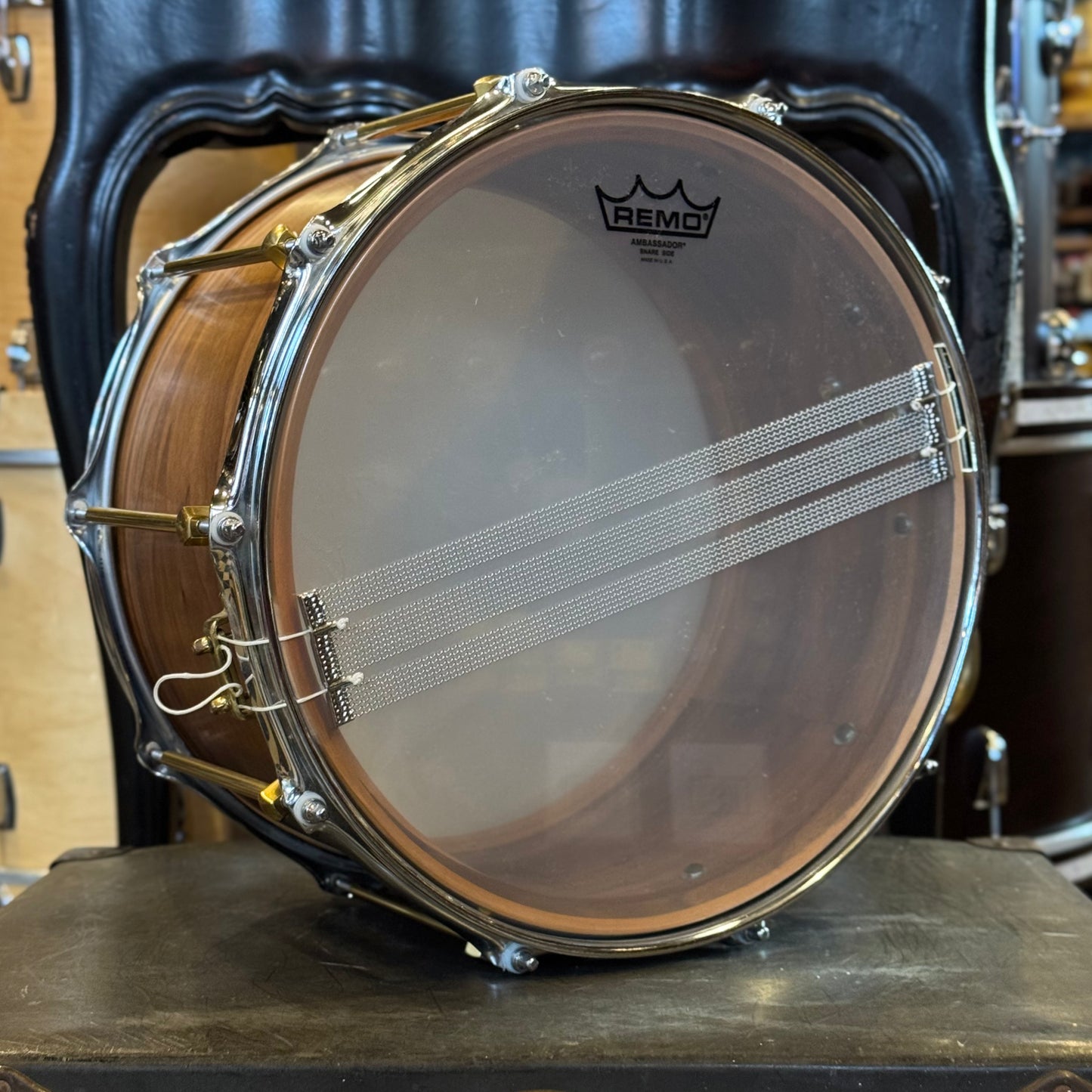 USED Noble & Cooley 8x14 Solid Shell Walnut in Natural Oil