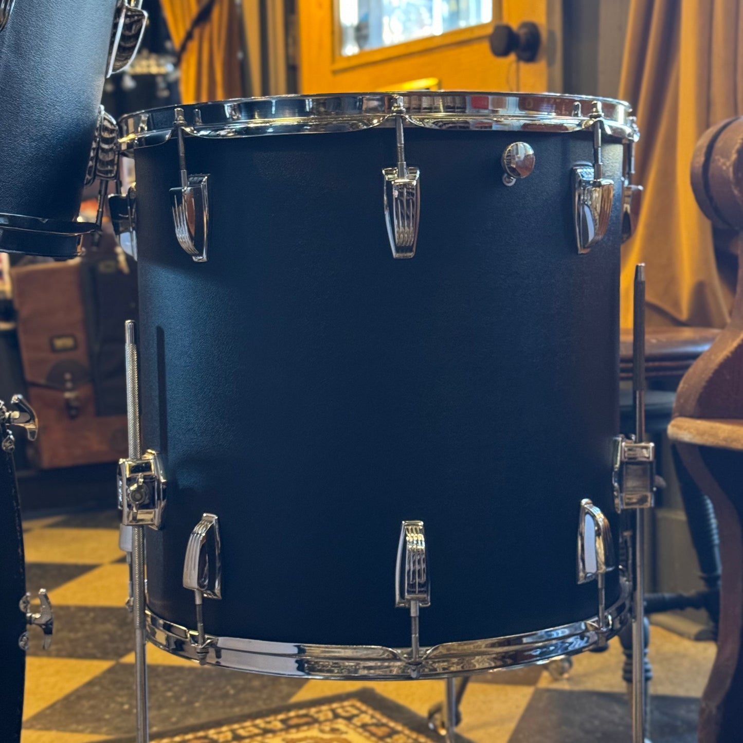 VINTAGE 1970's Ludwig Hollywood Outfit in Black Panther w/ LM400 Supraphonic - 14x22, 8x12, 9x13, 16x16, 5x14