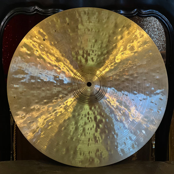USED Paiste 18" Signature Traditionals Crash Cymbal w/ Three Rivets - 1295g