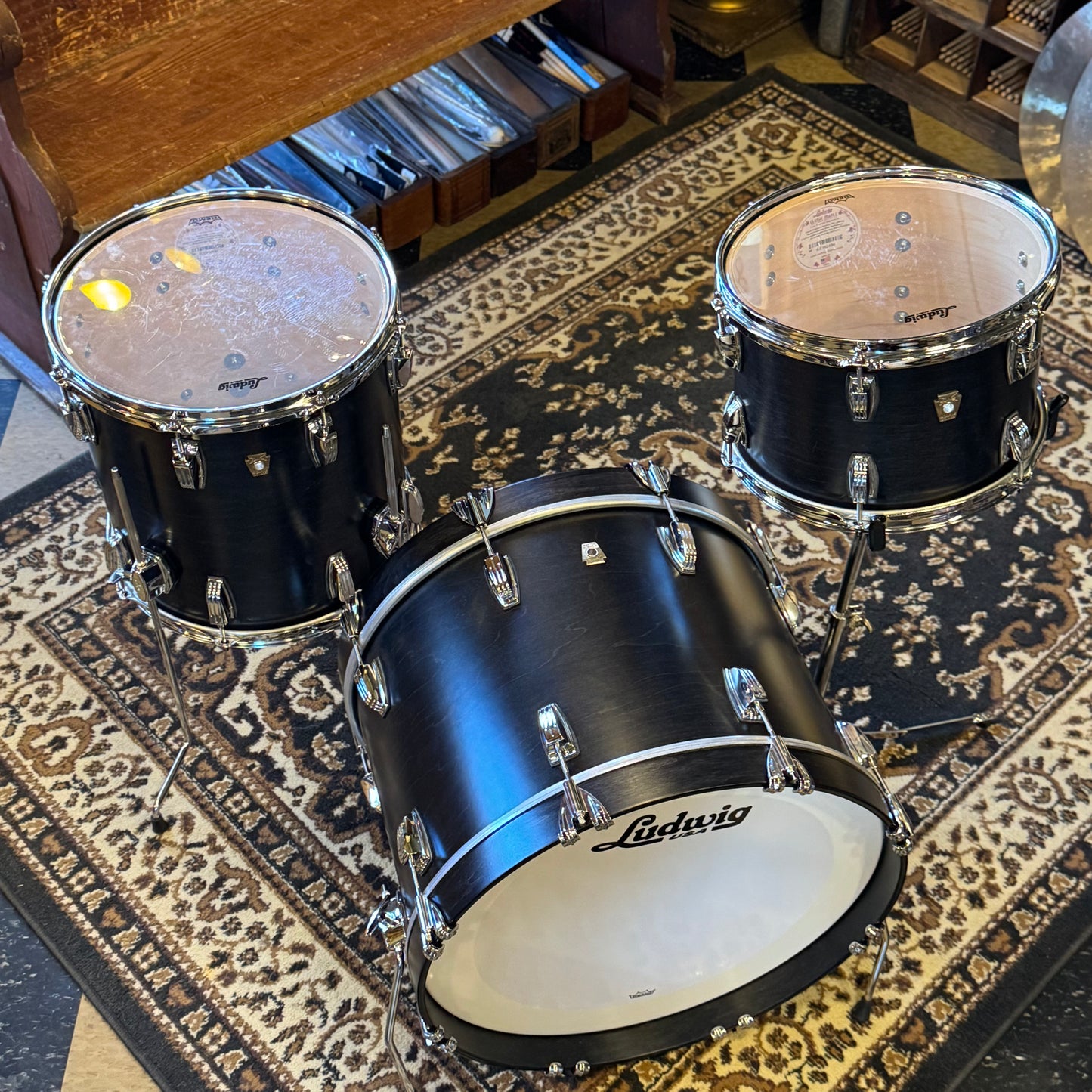 USED Ludwig Classic Maple "Downbeat" Outfit in Satin Charcoal - 14x20, 8x12, 14x14