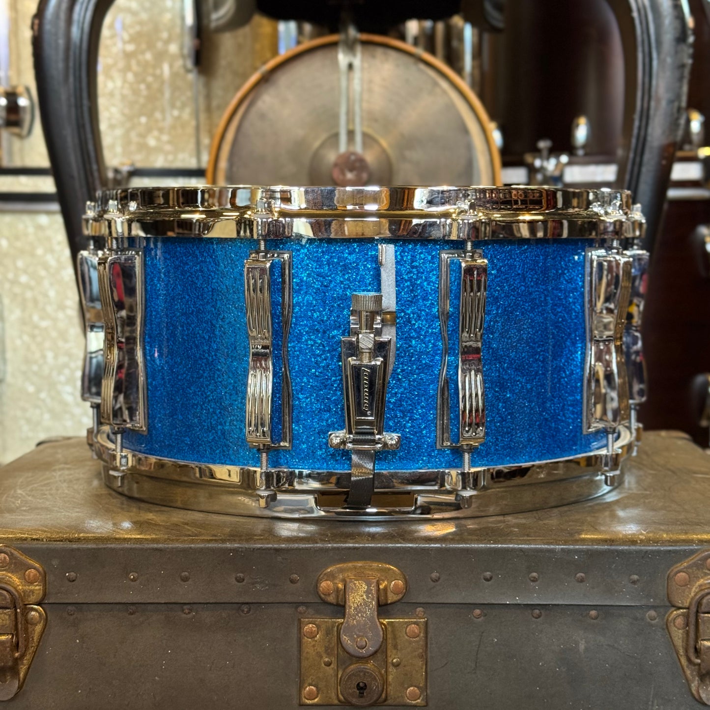 USED 90's Ludwig 6.5x14 Monroe Era Classic Maple Snare Drum in Blue Sparkle
