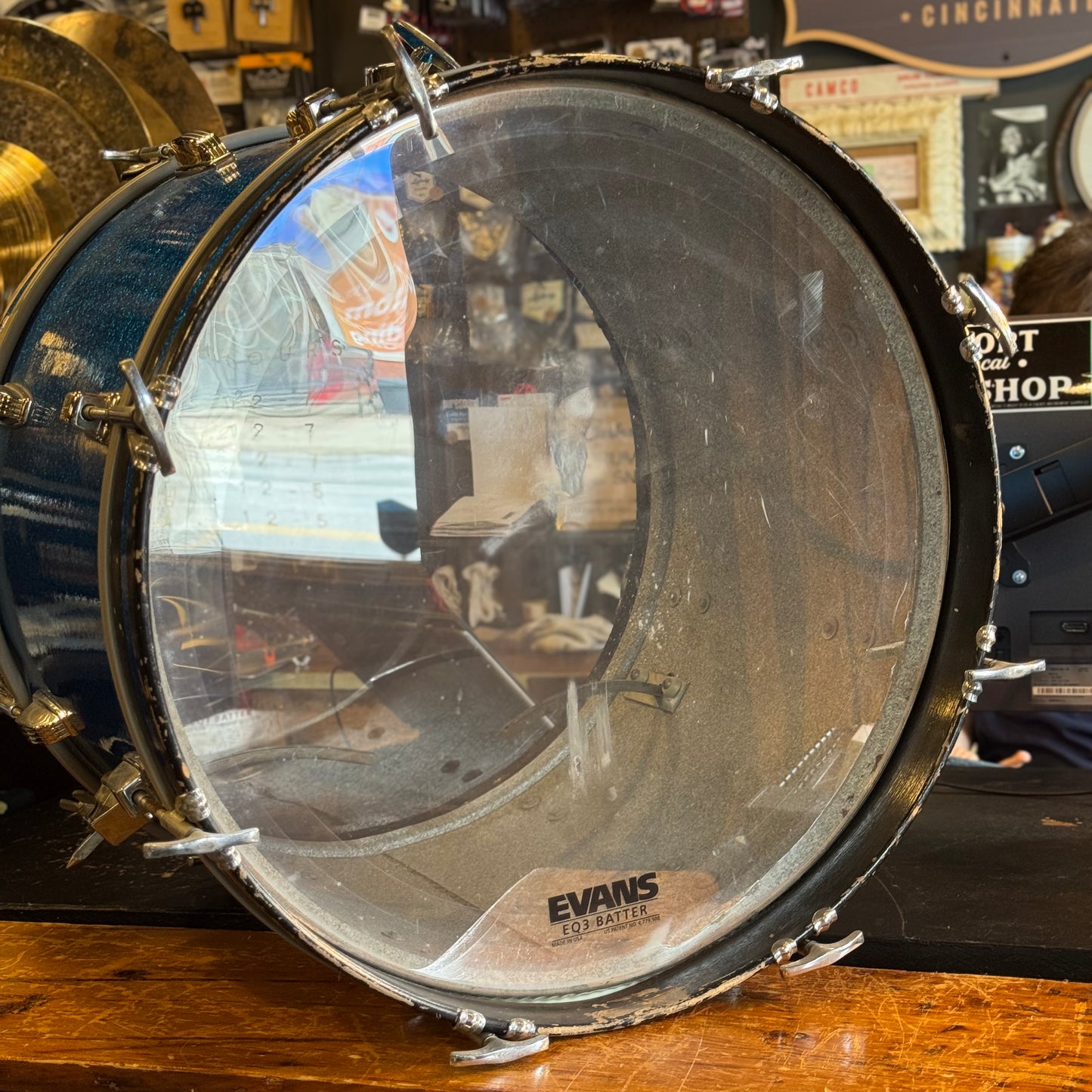 VINTAGE 1970's Ludwig 14x20" Blue & Olive Badge Bass Drum in Blue Sparkle