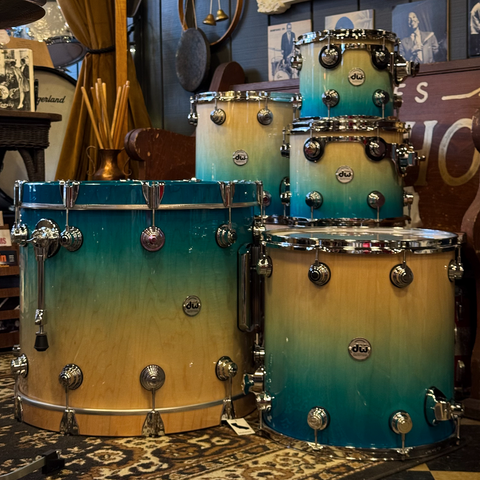 (Custom Order) DW Collectors Series Drum Set