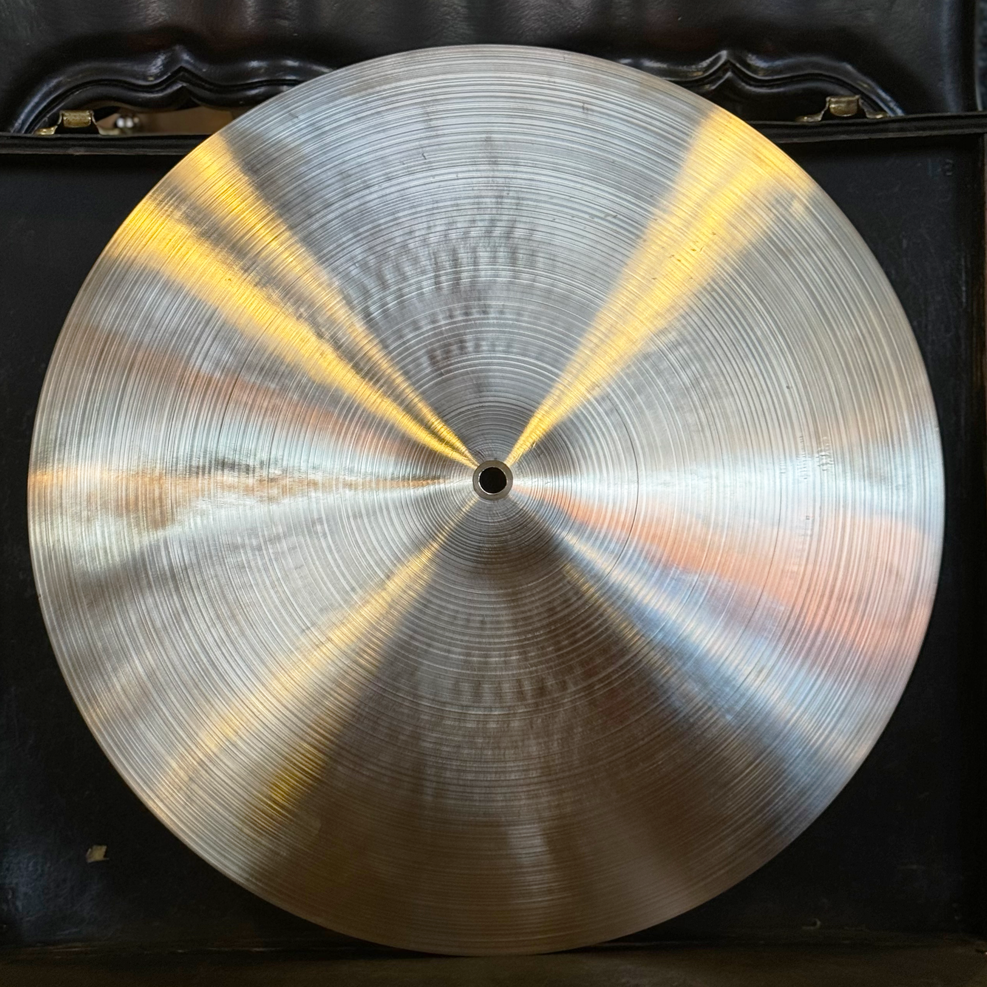 VINTAGE 1970's A. Zildjian 18