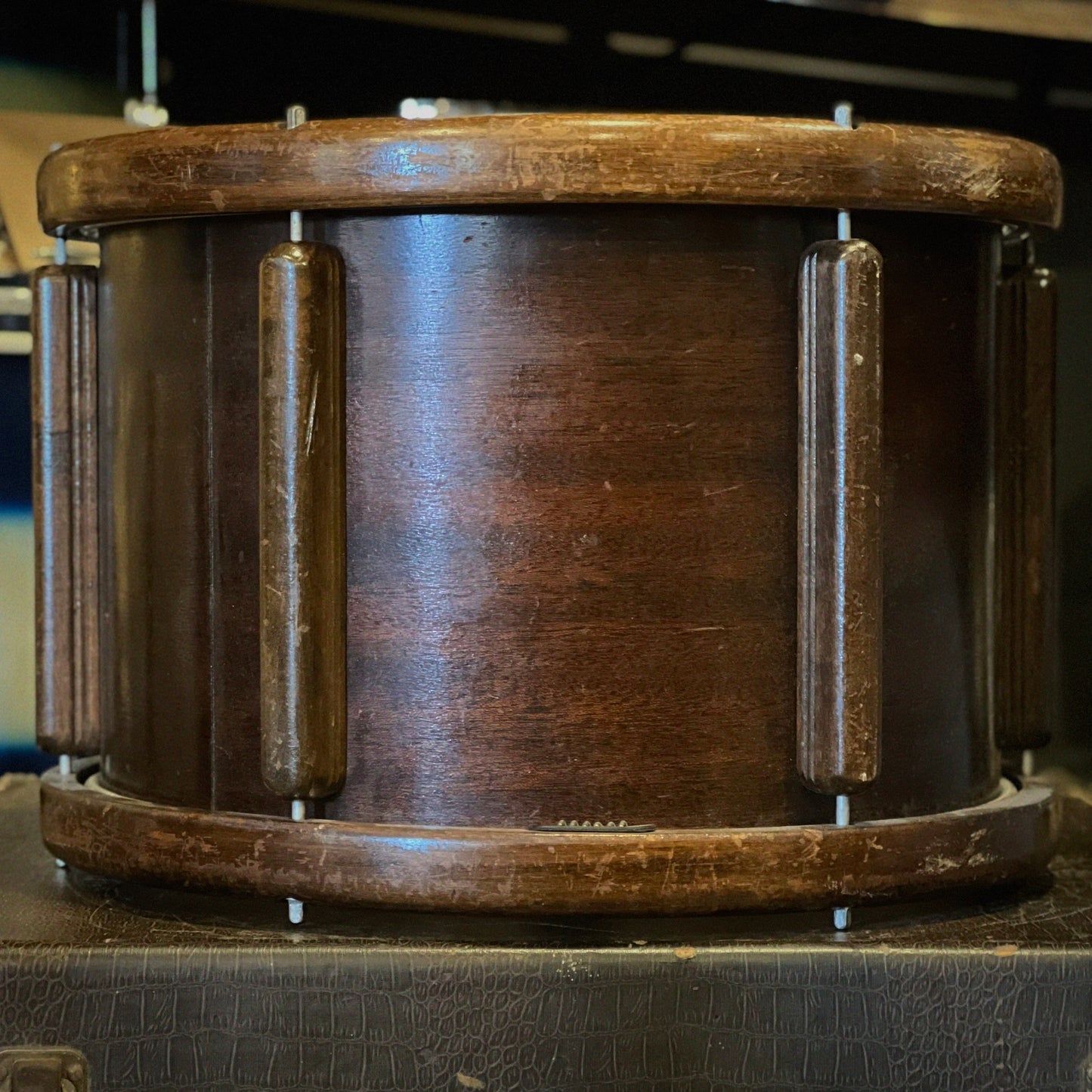 VINTAGE 1940's 10x14 Ludwig & Ludwig Victory Marcher with Wooden Lugs & Hoops in Mahogany Lacquer