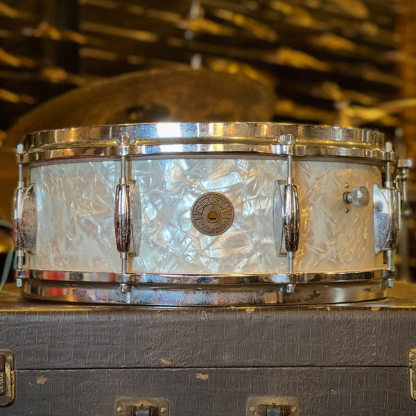 VINTAGE 1960's Gretsch 5.5x14 No. 4103 Renown Snare Drum in White Marine Pearl
