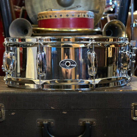 VINTAGE 1970s Slingerland 5x14 Snare Drum in Chrome over Wood