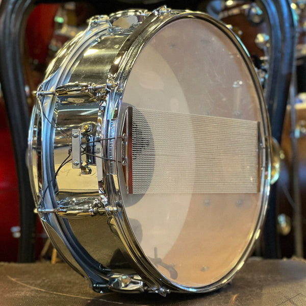 VINTAGE 1970s Slingerland 5x14 Snare Drum in Chrome over Wood