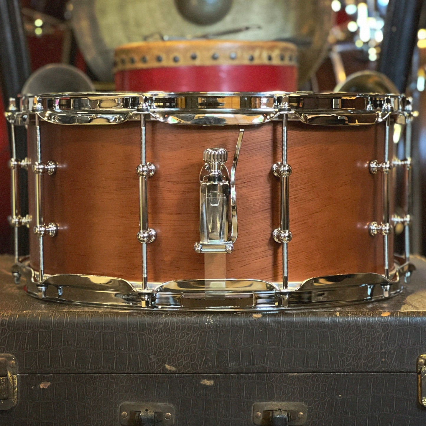 NEW Ludwig 6.5x14 Universal Mahogany Snare Drum