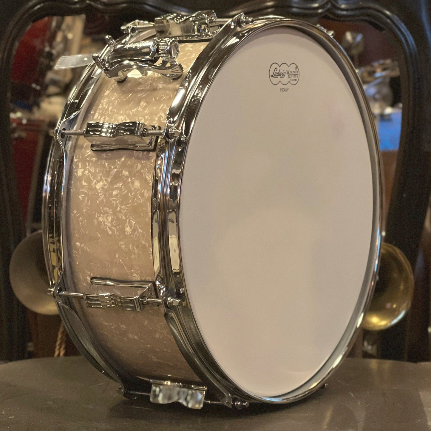 NEW Ludwig 5.5x14 "Retro Build" Classic Oak Snare Drum in Vintage White Marine