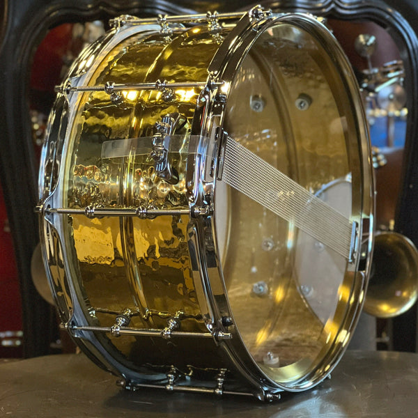NEW Ludwig 6.5x14 Hammered Brass Snare Drum with Tube Lugs