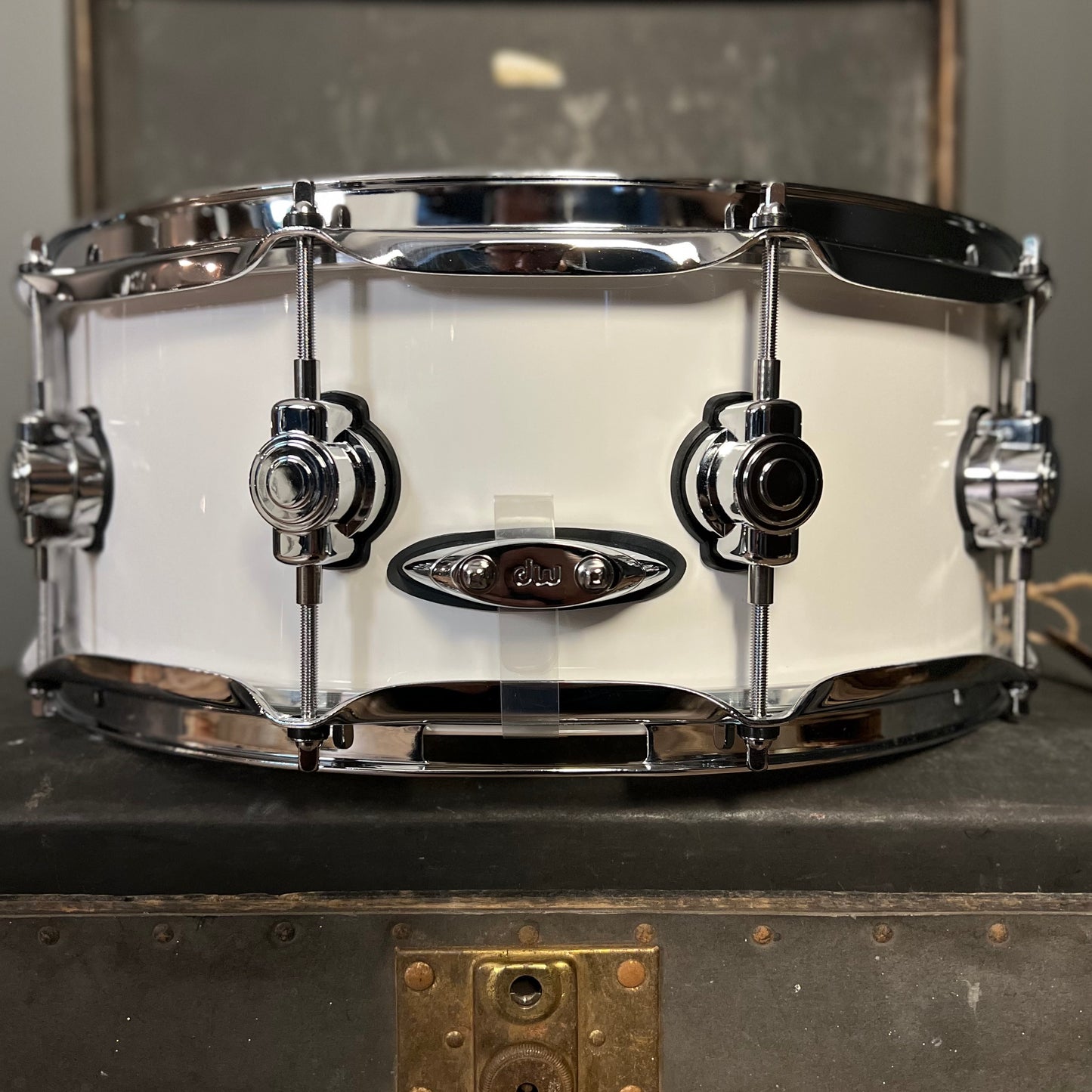 NEW DW 5.5x14 Design Snare Drum in Gloss White