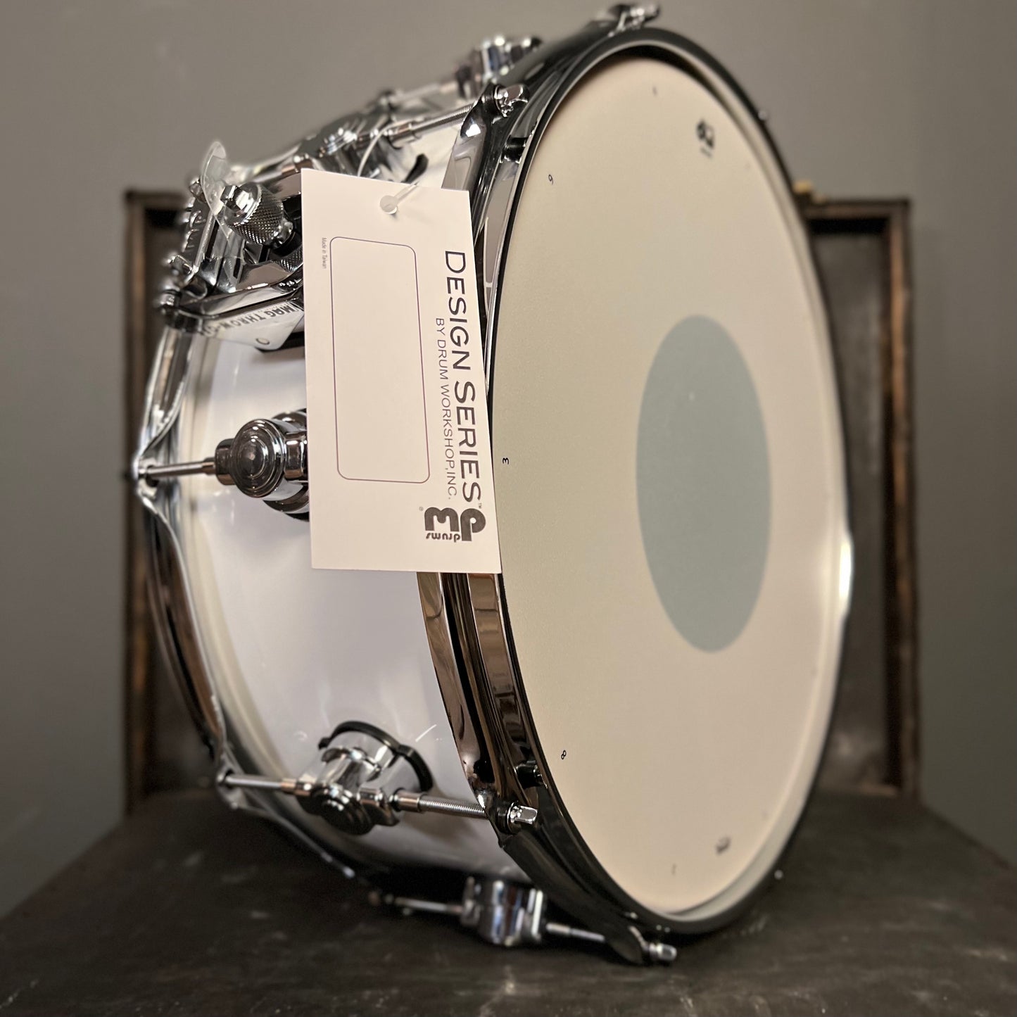 NEW DW 5.5x14 Design Snare Drum in Gloss White