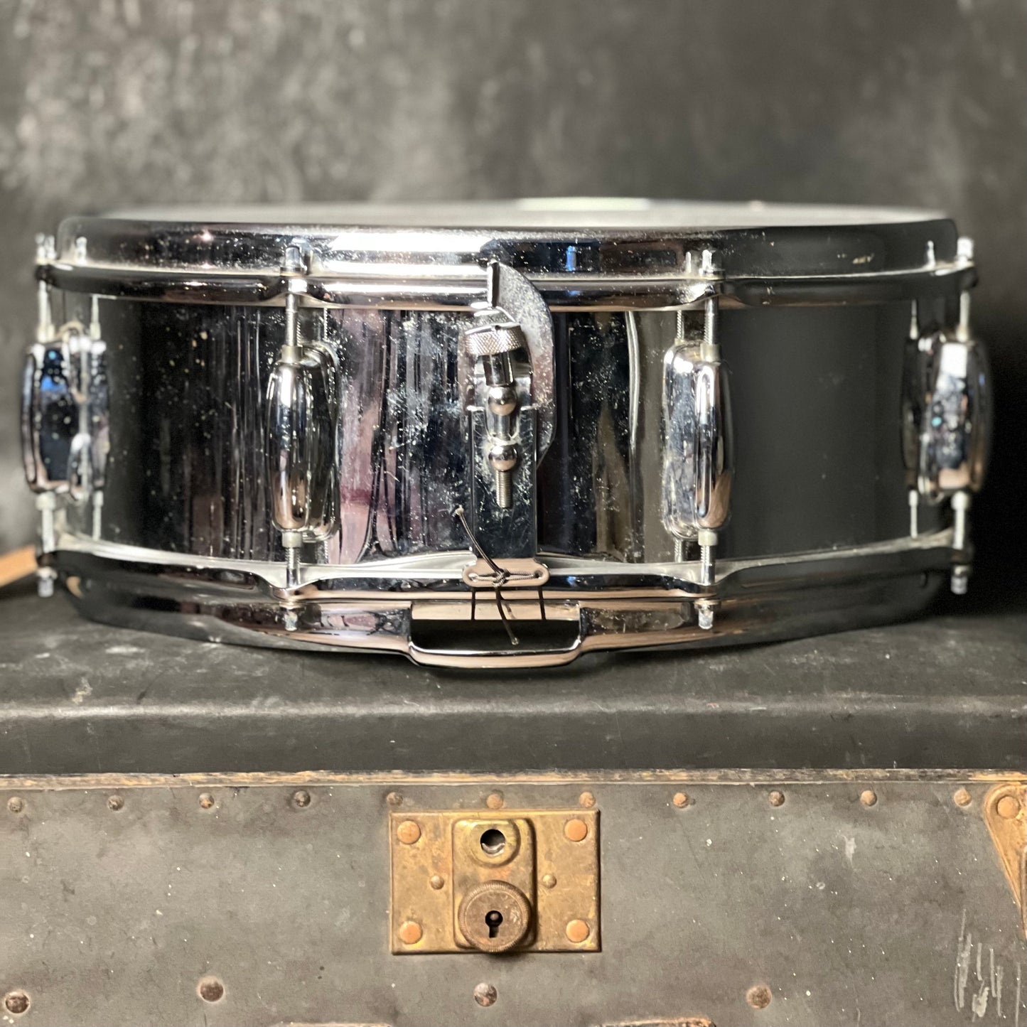 VINTAGE 1970s-1980s Slingerland Chrome over Steel Snare Drum