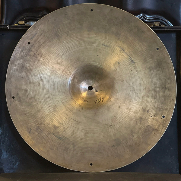 VINTAGE 1960's A. Zildjian 18" Medium-Thin Crash Cymbal with Six Rivet Holes - 1728g