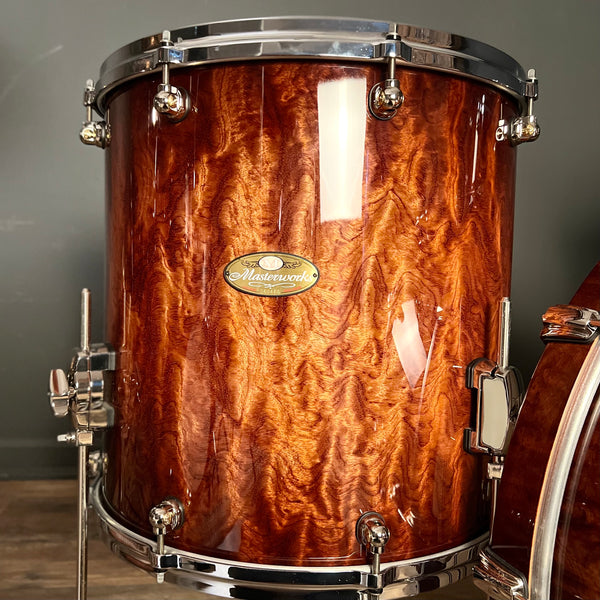 MINT Pearl Masterworks Maple Gum Drum Set in Artisan Lava Bubinga Burst Gloss - 14x24, 7x13, 16x16